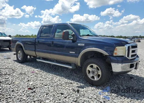 2006 Ford F250 Super Duty from USA, damaged, VIN 1FTSW21P56EA81183